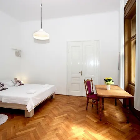 In The Center Of Old Town Apartment