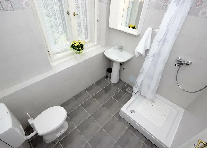 Apartment In The Center Of Old Town Pula