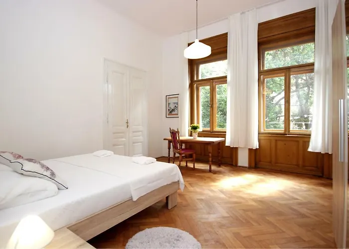 In The Center Of Old Town Apartment