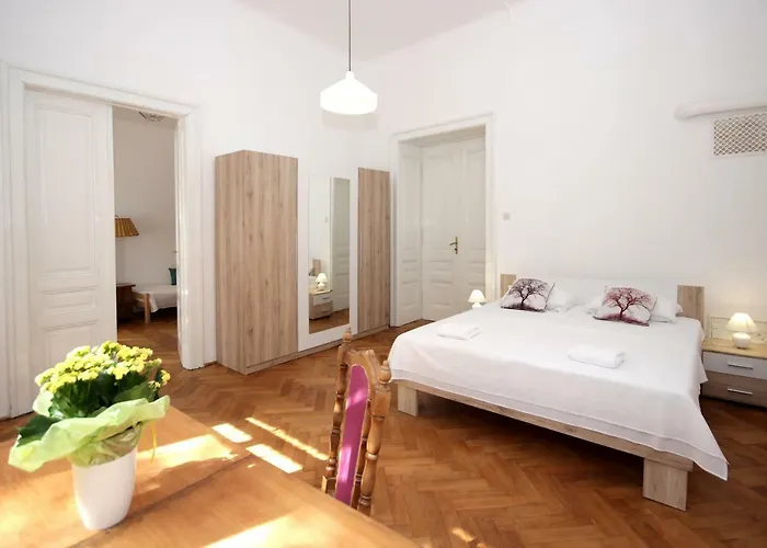 Apartment In The Center Of Old Town